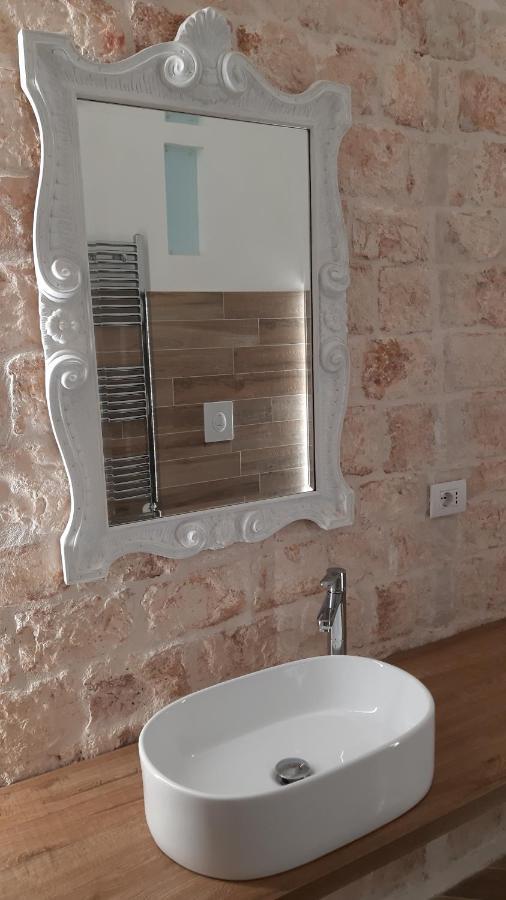 Dimora Ducabianco Bed and Breakfast Monopoli Buitenkant foto